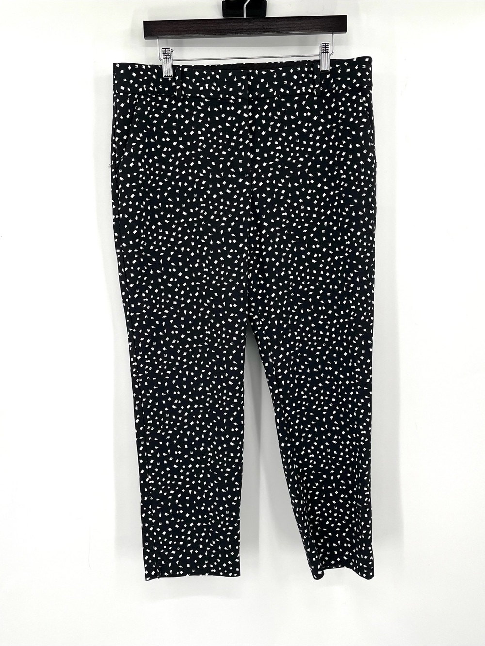 TALBOTS Hampshire Ankle Pant Black Chino 14 White Geometric Print Stretch Career